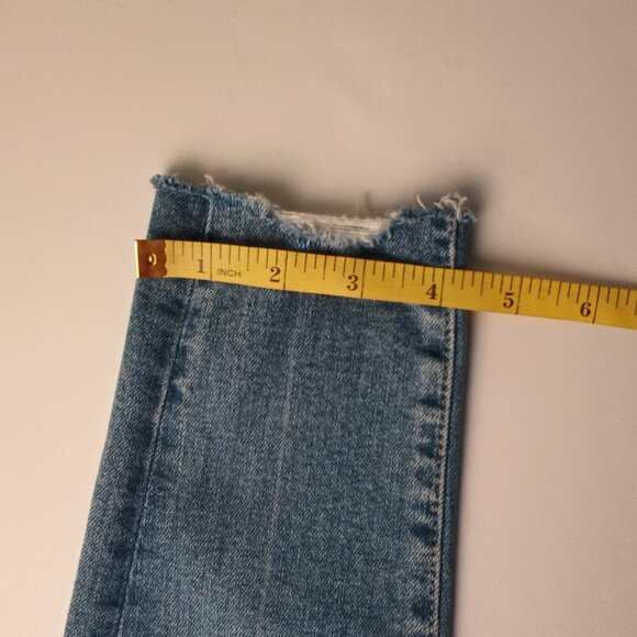 American Eagle Denim Jeans Size 4 Mid Rise Skinny Medium Light Wash Distressed - Picture 11 of 11